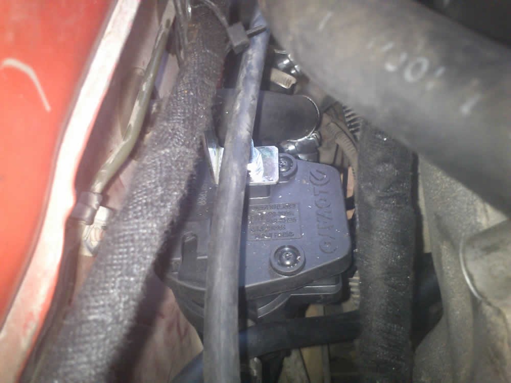 ugraeriokinisi-nissan-almera-hatchback (7)